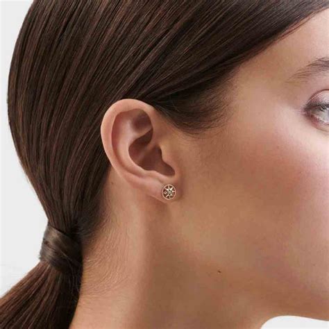 boucle d'oreille dior diamant